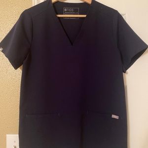 Figs Casma Three Pocket Scrub Top